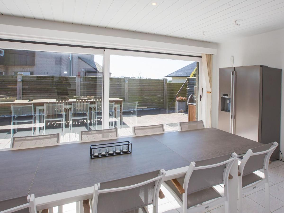 Splendid Villa In Middelkerke With Sauna Bubble Bath المظهر الخارجي الصورة